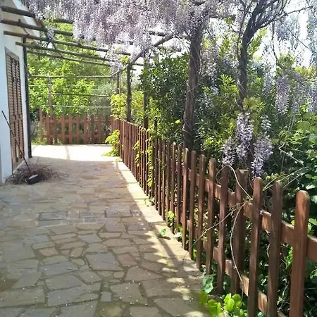 Apartment Farfallina *